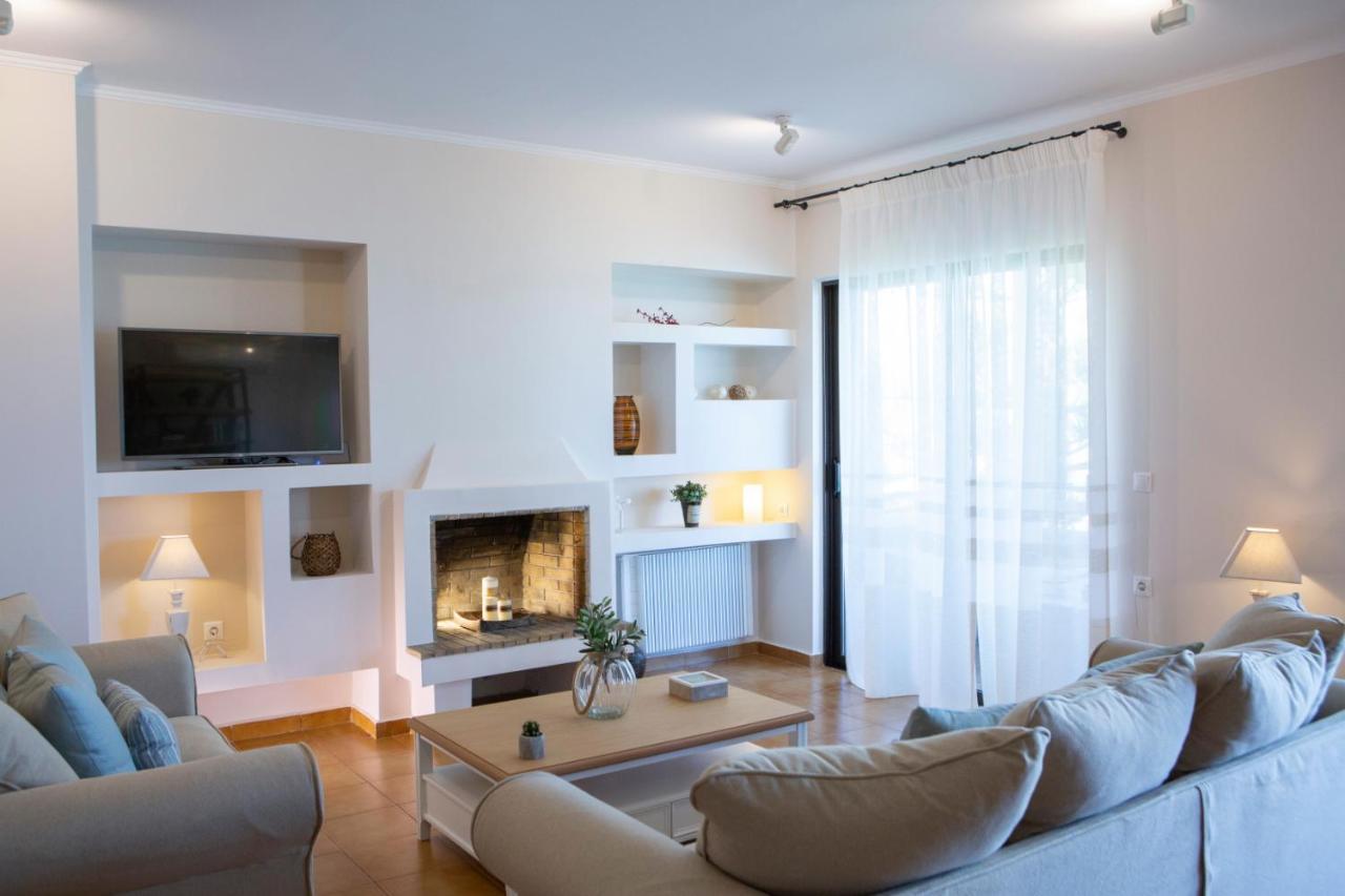 Arokaria Beach House Nikiana Ngoại thất bức ảnh