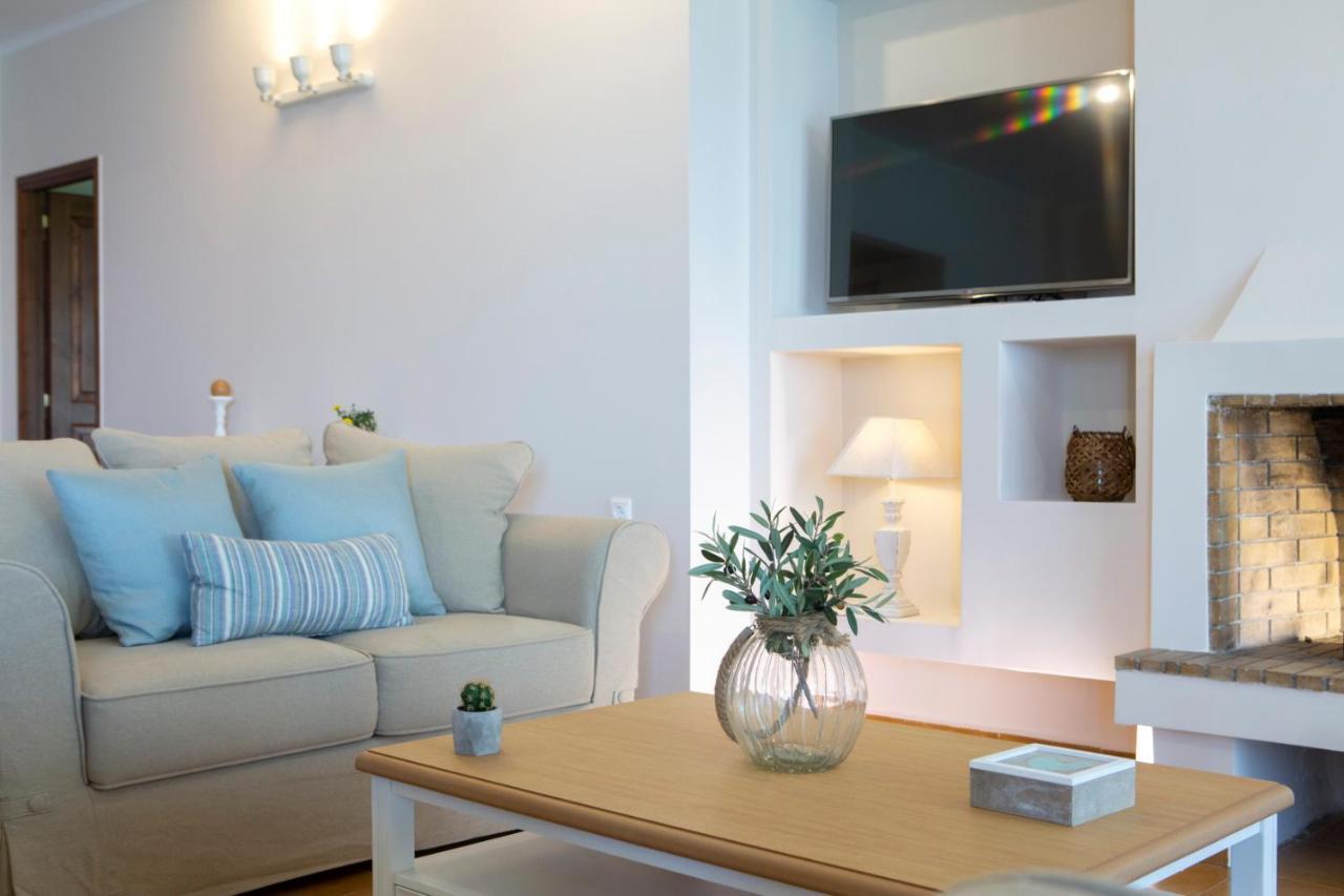 Arokaria Beach House Nikiana Ngoại thất bức ảnh