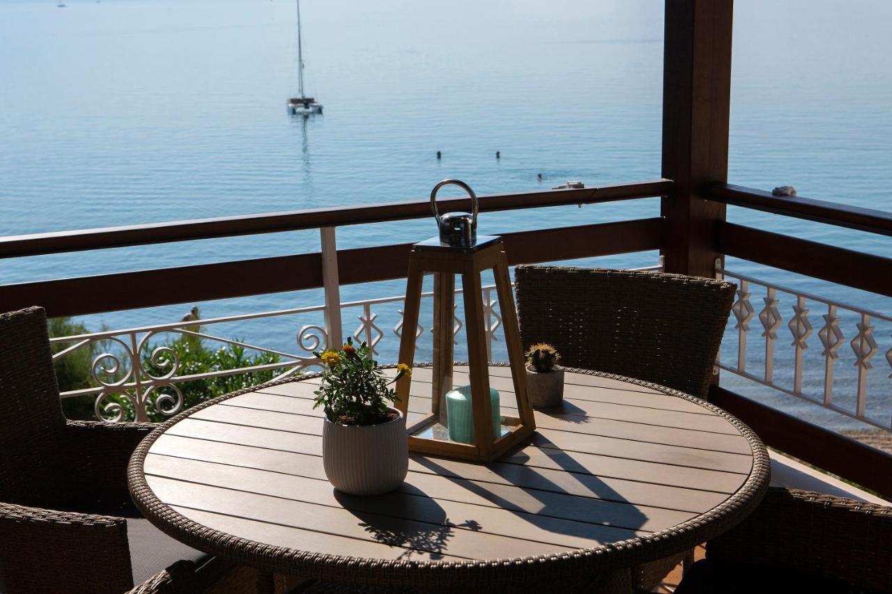 Arokaria Beach House Nikiana Ngoại thất bức ảnh