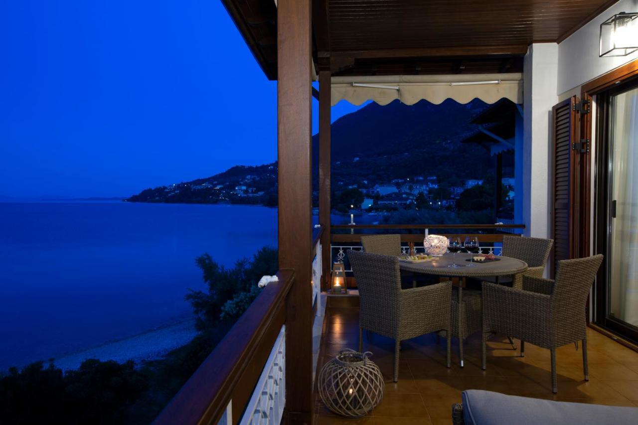 Arokaria Beach House Nikiana Ngoại thất bức ảnh